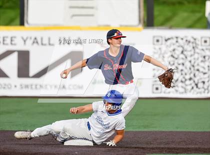 Thumbnail 2 in St. Henry vs Highlands (Ninth Region Semifinal) photogallery.