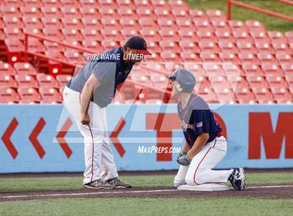 Thumbnail 3 in St. Henry vs Highlands (Ninth Region Semifinal) photogallery.