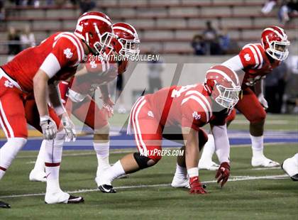 Thumbnail 3 in JSerra Catholic vs. Mater Dei photogallery.