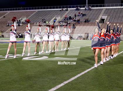 Thumbnail 1 in JSerra Catholic vs. Mater Dei photogallery.