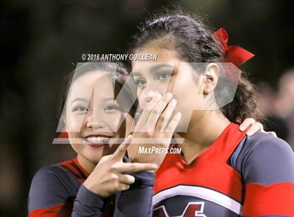 Thumbnail 2 in JSerra Catholic vs. Mater Dei photogallery.