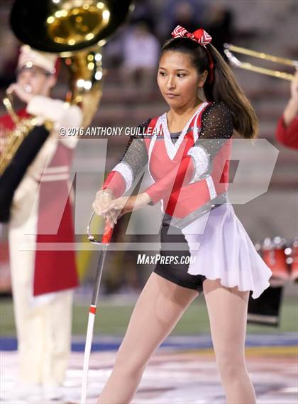 Thumbnail 3 in JSerra Catholic vs. Mater Dei photogallery.