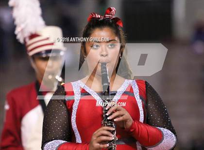 Thumbnail 3 in JSerra Catholic vs. Mater Dei photogallery.