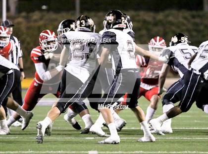 Thumbnail 3 in JSerra Catholic vs. Mater Dei photogallery.