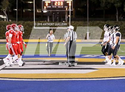 Thumbnail 1 in JSerra Catholic vs. Mater Dei photogallery.
