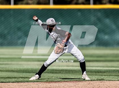 Thumbnail 3 in Stockdale @ Buchanan (CIF Central Section D1 Semifinal) photogallery.