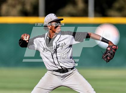 Thumbnail 1 in Stockdale @ Buchanan (CIF Central Section D1 Semifinal) photogallery.