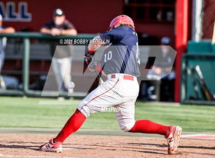 Thumbnail 1 in Stockdale @ Buchanan (CIF Central Section D1 Semifinal) photogallery.