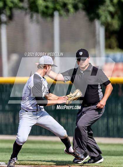 Thumbnail 1 in Stockdale @ Buchanan (CIF Central Section D1 Semifinal) photogallery.