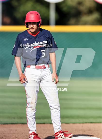 Thumbnail 2 in Stockdale @ Buchanan (CIF Central Section D1 Semifinal) photogallery.