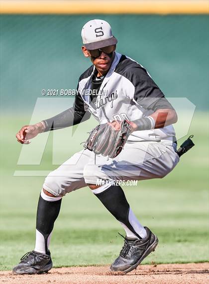Thumbnail 3 in Stockdale @ Buchanan (CIF Central Section D1 Semifinal) photogallery.