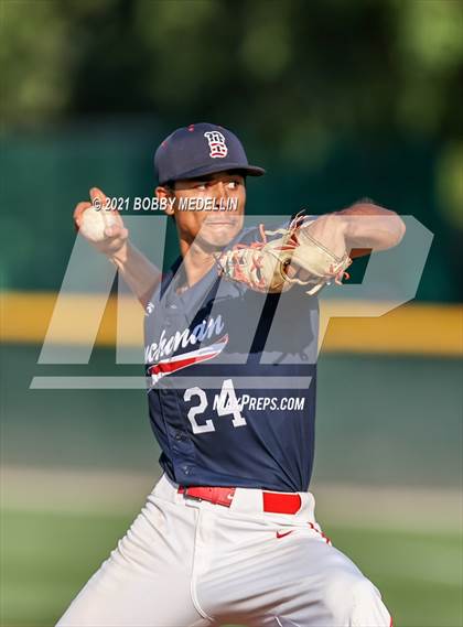 Thumbnail 3 in Stockdale @ Buchanan (CIF Central Section D1 Semifinal) photogallery.