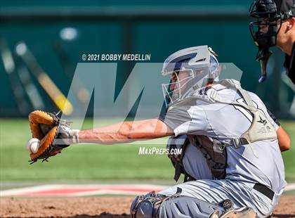 Thumbnail 3 in Stockdale @ Buchanan (CIF Central Section D1 Semifinal) photogallery.