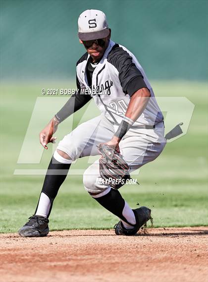 Thumbnail 2 in Stockdale @ Buchanan (CIF Central Section D1 Semifinal) photogallery.
