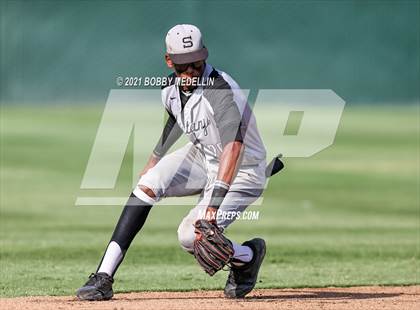 Thumbnail 1 in Stockdale @ Buchanan (CIF Central Section D1 Semifinal) photogallery.