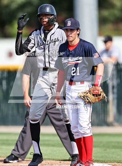 Thumbnail 2 in Stockdale @ Buchanan (CIF Central Section D1 Semifinal) photogallery.