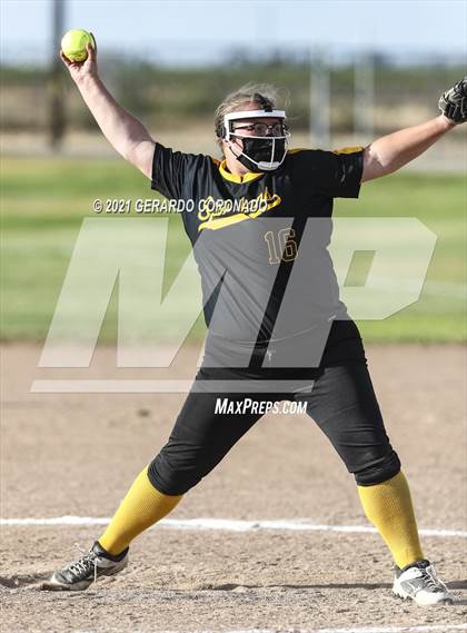 Thumbnail 1 in Davis @ Lathrop photogallery.
