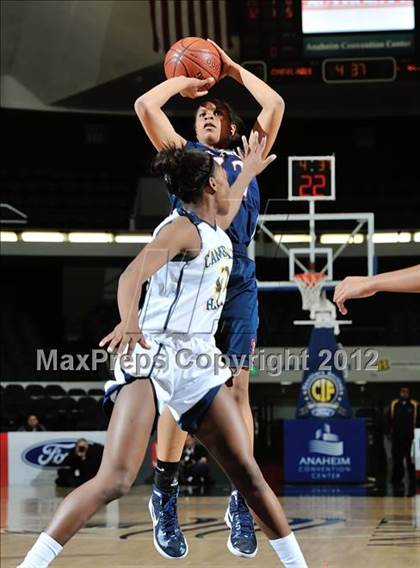 Thumbnail 2 in Campbell Hall vs. Brentwood School (CIF SS D4A Final) photogallery.