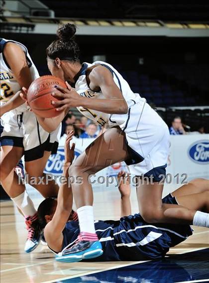Thumbnail 1 in Campbell Hall vs. Brentwood School (CIF SS D4A Final) photogallery.