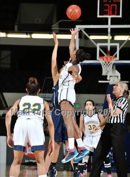 Thumbnail 3 in Campbell Hall vs. Brentwood School (CIF SS D4A Final) photogallery.