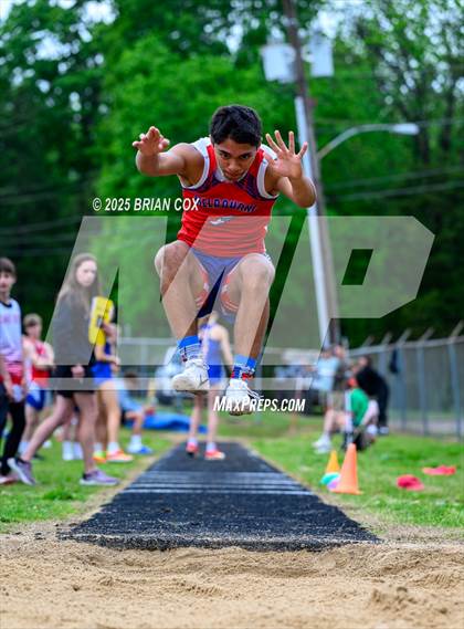Thumbnail 2 in 3A District Track Meet @ Mountain Home photogallery.