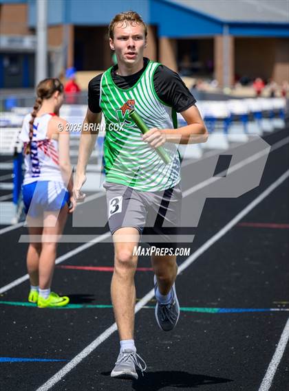 Thumbnail 3 in 3A District Track Meet @ Mountain Home photogallery.