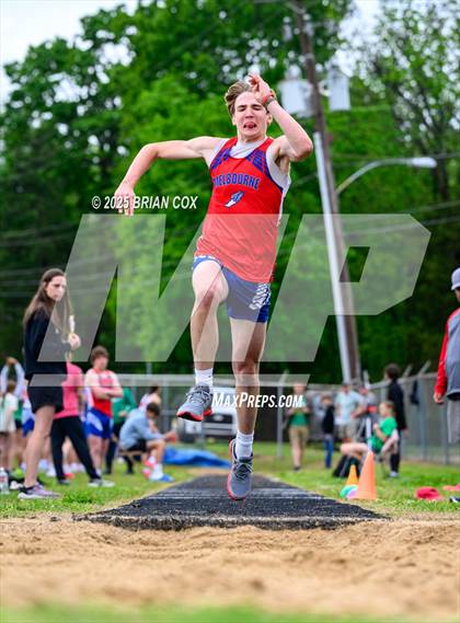 Thumbnail 2 in 3A District Track Meet @ Mountain Home photogallery.