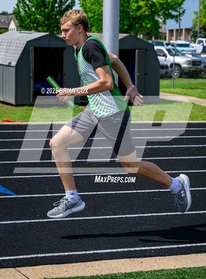 Thumbnail 3 in 3A District Track Meet @ Mountain Home photogallery.