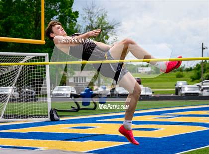 Thumbnail 2 in 3A District Track Meet @ Mountain Home photogallery.