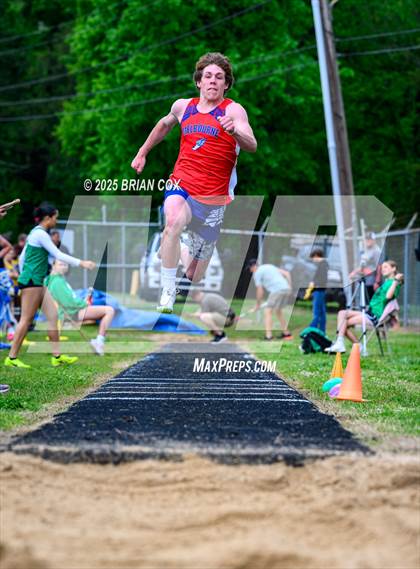 Thumbnail 1 in 3A District Track Meet @ Mountain Home photogallery.