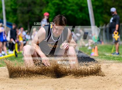 Thumbnail 3 in 3A District Track Meet @ Mountain Home photogallery.
