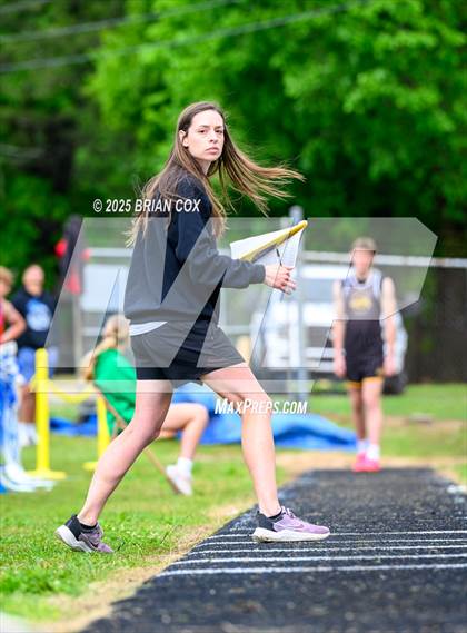 Thumbnail 2 in 3A District Track Meet @ Mountain Home photogallery.