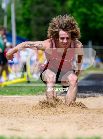 Thumbnail 3 in 3A District Track Meet @ Mountain Home photogallery.