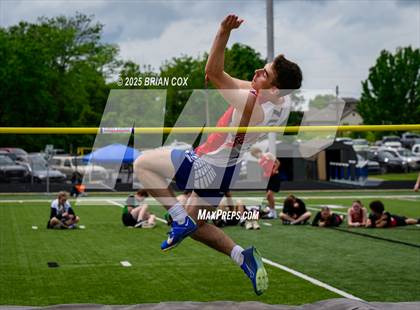Thumbnail 2 in 3A District Track Meet @ Mountain Home photogallery.