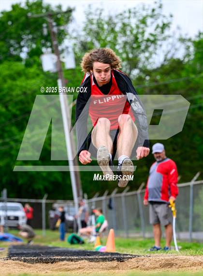 Thumbnail 3 in 3A District Track Meet @ Mountain Home photogallery.