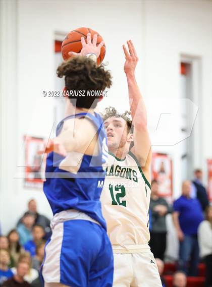 Thumbnail 2 in Utica Eisenhower vs Lake Orion (MHSAA District Semifinal) photogallery.