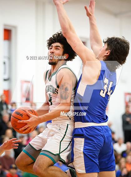 Thumbnail 1 in Utica Eisenhower vs Lake Orion (MHSAA District Semifinal) photogallery.