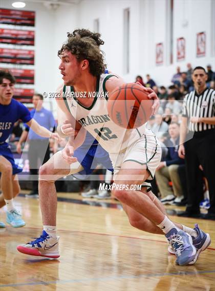 Thumbnail 2 in Utica Eisenhower vs Lake Orion (MHSAA District Semifinal) photogallery.