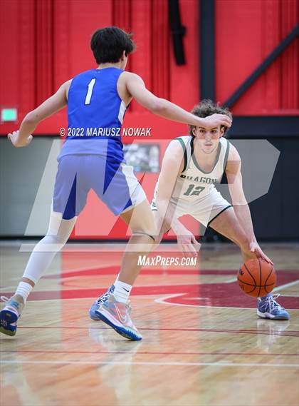 Thumbnail 1 in Utica Eisenhower vs Lake Orion (MHSAA District Semifinal) photogallery.