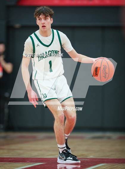 Thumbnail 1 in Utica Eisenhower vs Lake Orion (MHSAA District Semifinal) photogallery.