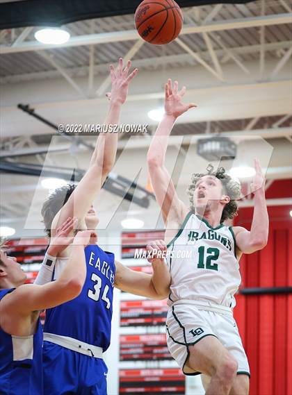 Thumbnail 1 in Utica Eisenhower vs Lake Orion (MHSAA District Semifinal) photogallery.