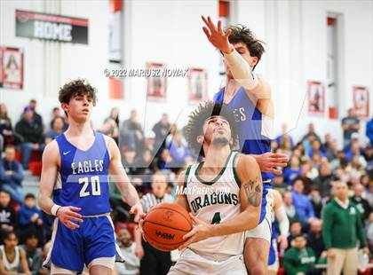 Thumbnail 2 in Utica Eisenhower vs Lake Orion (MHSAA District Semifinal) photogallery.