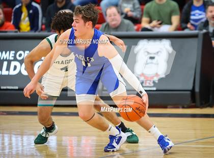 Thumbnail 1 in Utica Eisenhower vs Lake Orion (MHSAA District Semifinal) photogallery.