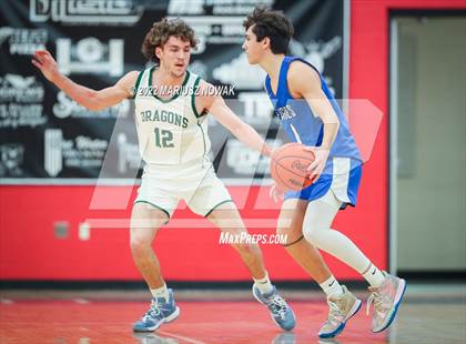 Thumbnail 1 in Utica Eisenhower vs Lake Orion (MHSAA District Semifinal) photogallery.