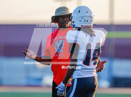 Thumbnail 3 in Stone Mountain @ Ola (Spring Game) photogallery.