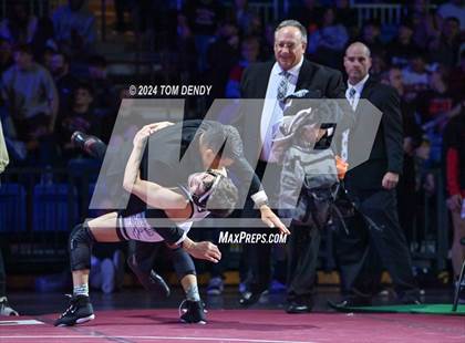 Thumbnail 2 in UIL 5A Championship Finals 106-144lb photogallery.