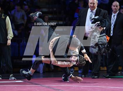 Thumbnail 3 in UIL 5A Championship Finals 106-144lb photogallery.
