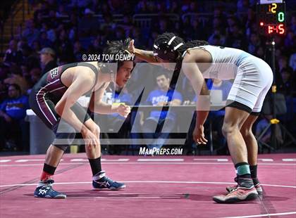 Thumbnail 2 in UIL 5A Championship Finals 106-144lb photogallery.