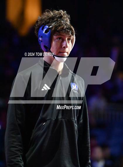 Thumbnail 3 in UIL 5A Championship Finals 106-144lb photogallery.