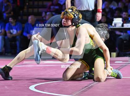 Thumbnail 2 in UIL 5A Championship Finals 106-144lb photogallery.